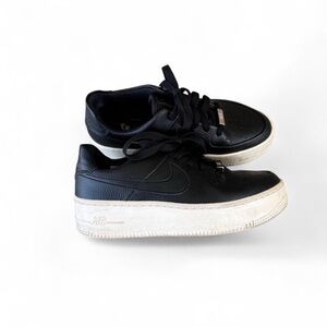 Women’s Nike Air Force 1 Sage Low in the Black/White colorway Size 7